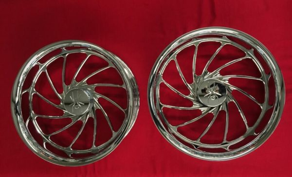 CAN-AM SPYDER CHROME 18 INCH VANDETTA RIMS w/ TIRES & SPYDER CENTER CAPS~ $AVE