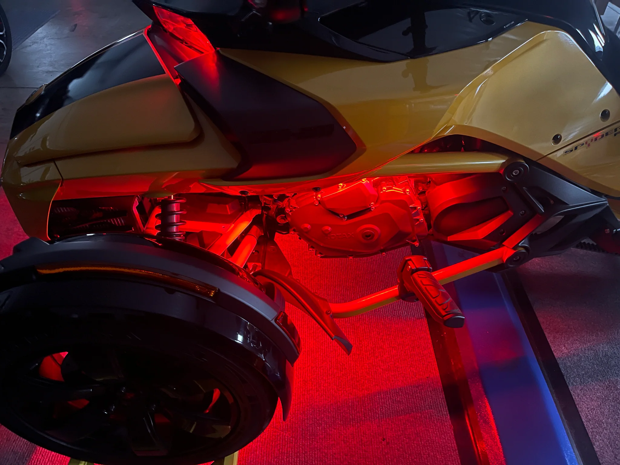 Chaser UnderGlow LED Lighting for the Can-Am F3 / F3-S / F3-T /F3-L - Image 4